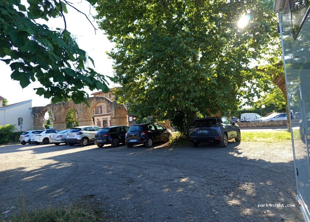 (69630) Chaponost - 40 Route des Pins — foto 3