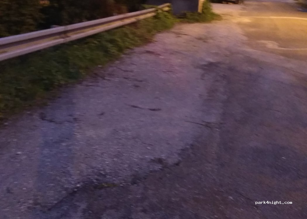 (39000) Lons-le-Saunier - 15 Chemin de la Guiche — foto