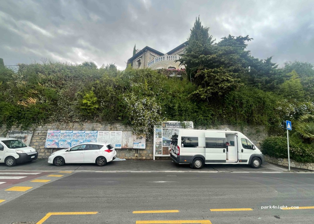 (18012) Bordighera - 113 Via dei Colli — foto 3