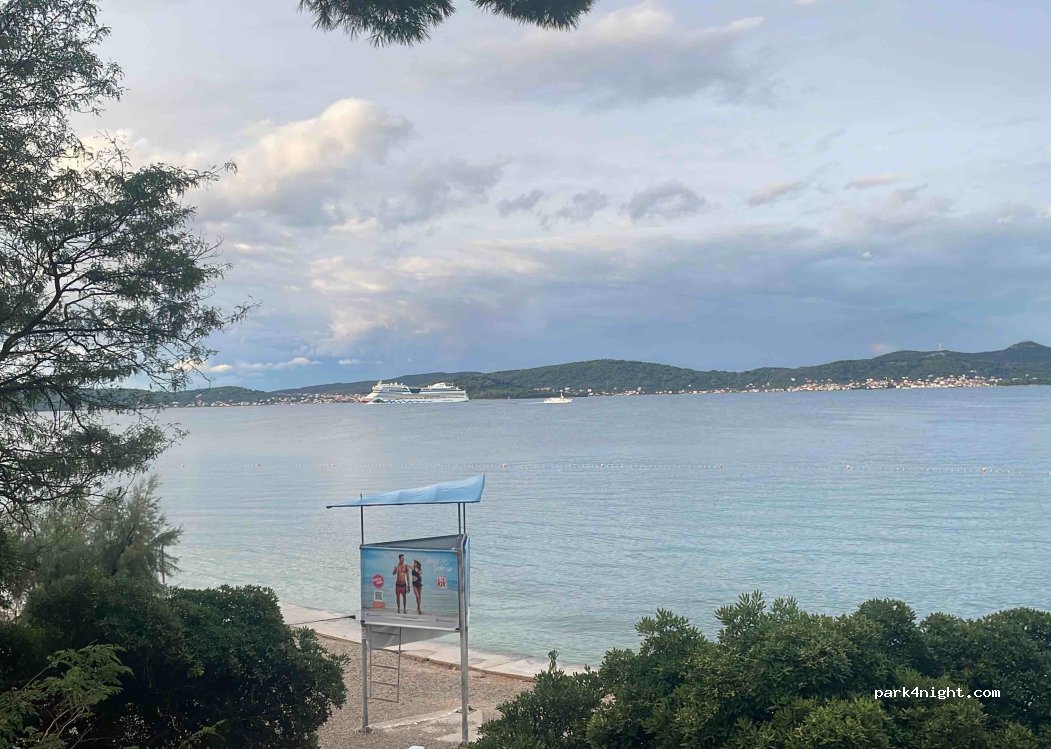 (23000) Zadar - 11 Kolovare ulica — foto