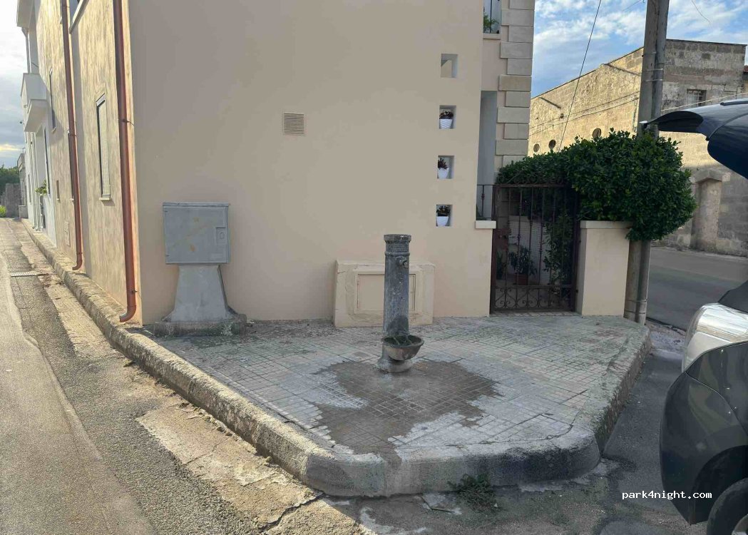 (73020) Casamassella - 7 Via de Viti de Marco — foto