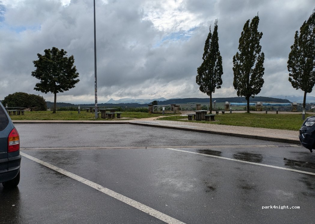(78234) Engen - 15 Zur Engener Höhe — foto 2