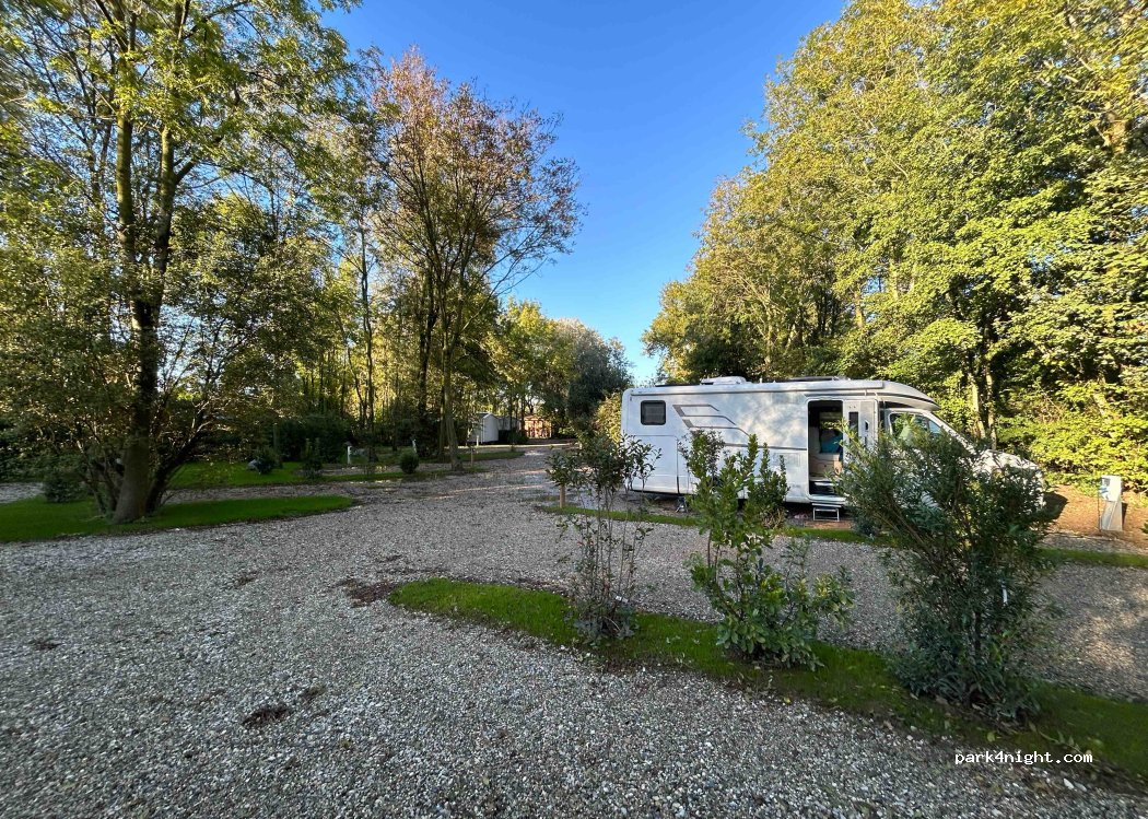 Camping-Car Evasion Park - Aventure Évasion — foto 3