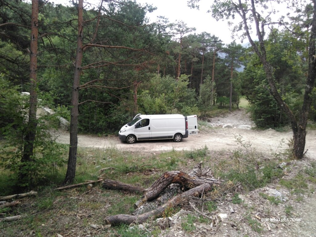 (04330) Blieux - D21 — foto 2