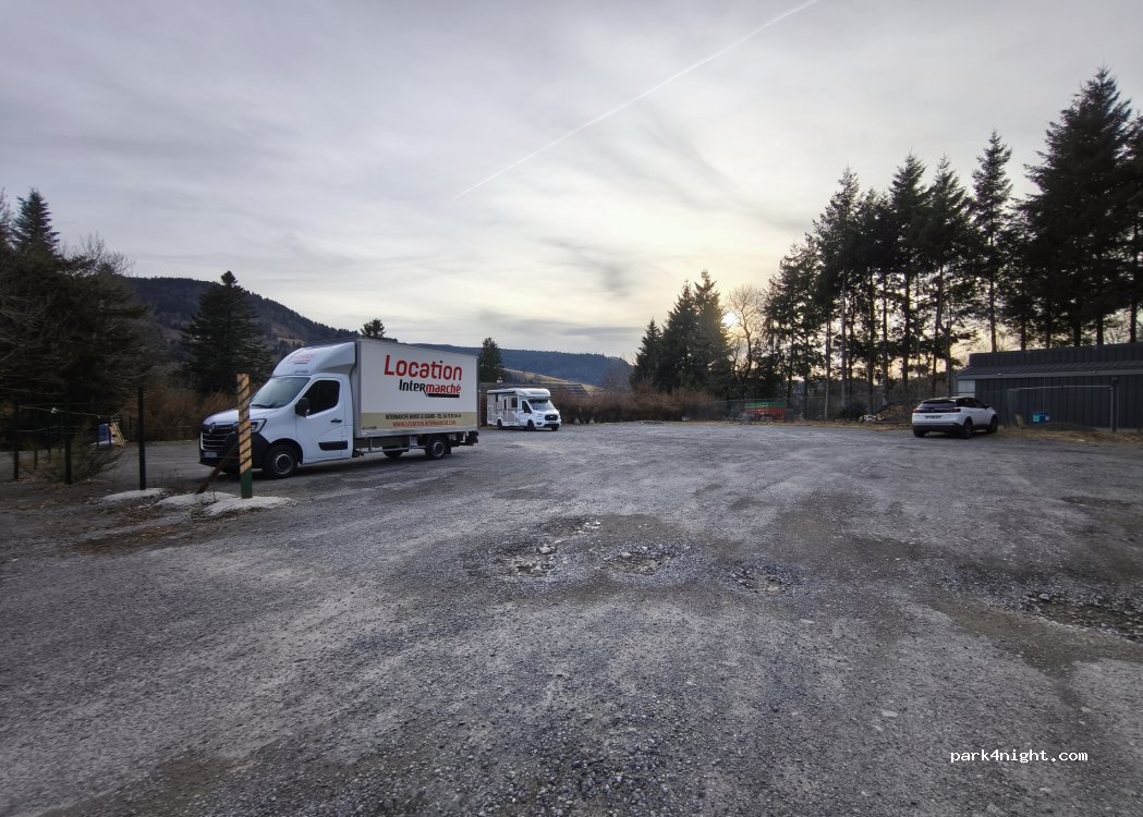(63150) Murat-le-Quaire - 81 Les Combes — foto 3