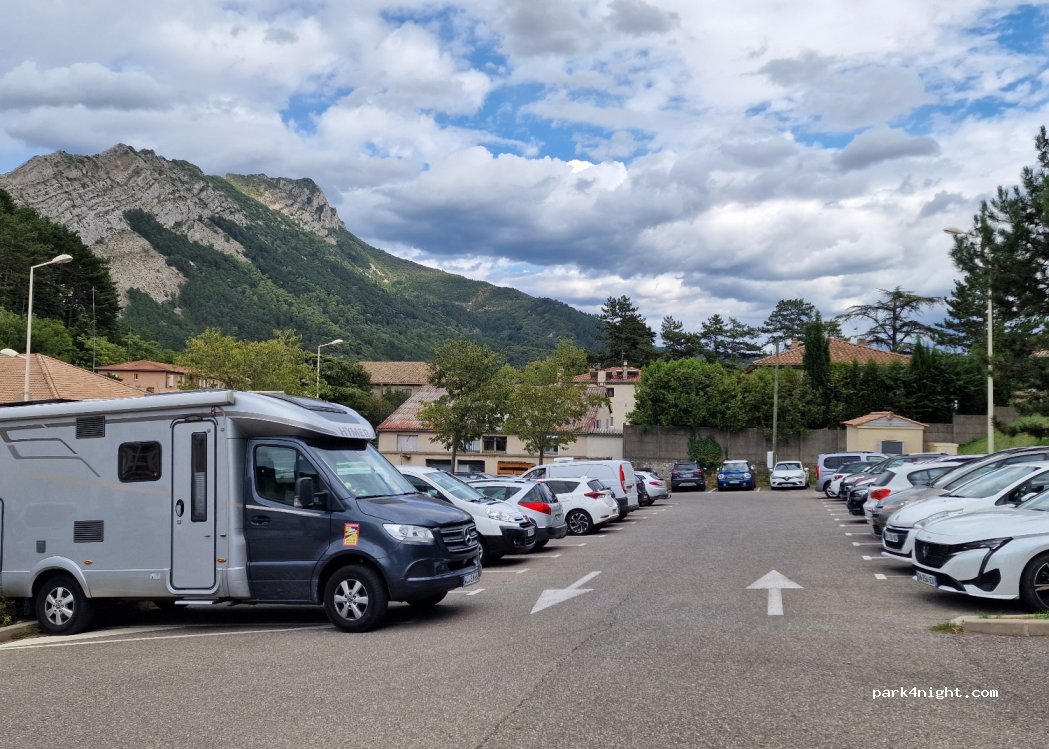 (04200) Sisteron - 210 Rue des Combes — foto