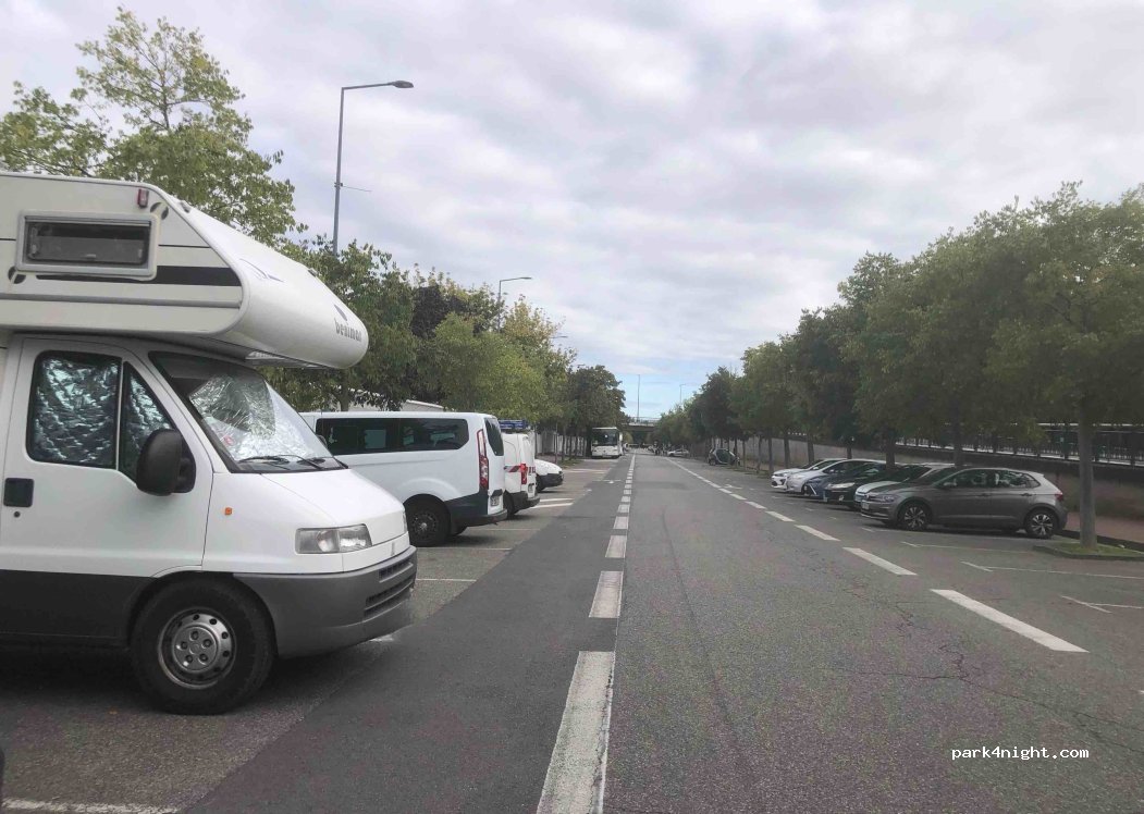 (31400) Toulouse - 5 Allée Gabriel Biénès — foto 3