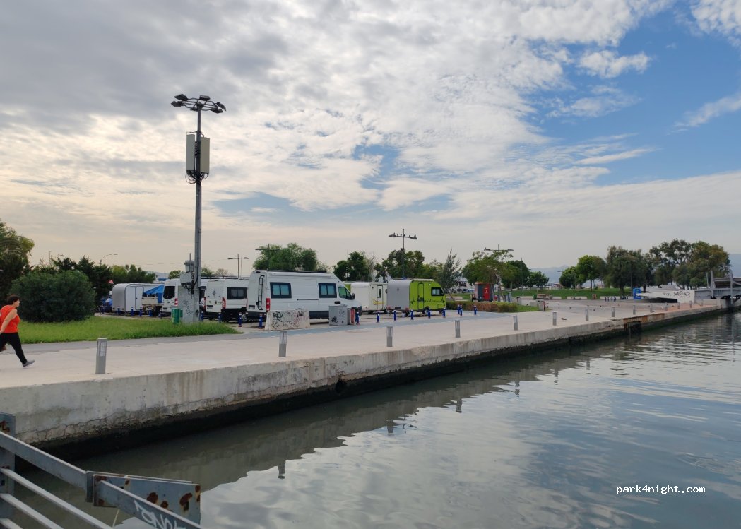 (35590) Karşıyaka - 47/1 Hasan Ali Yücel Bulvarı — foto 2