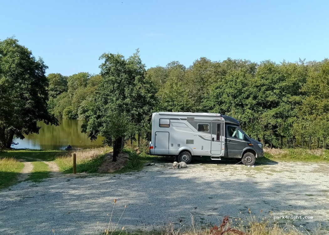 (87310) Saint-Auvent - 11 La Pouge — foto