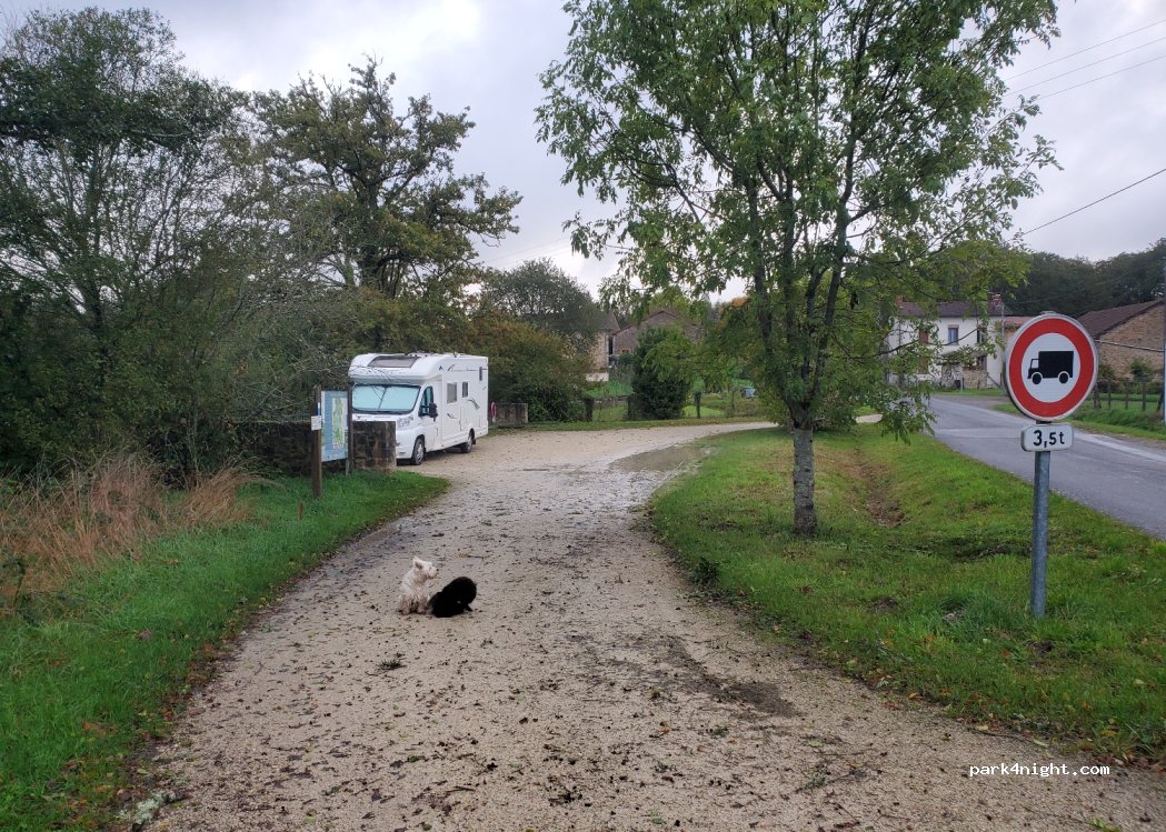 (87310) Saint-Auvent - 11 La Pouge — foto 2