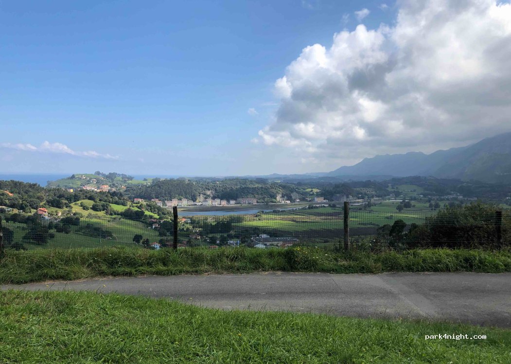 (33569) Ardines - Unnamed Road — foto 2