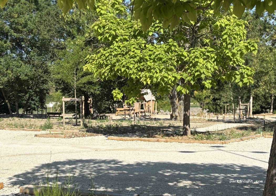(37460) Chemillé-sur-Indrois - 63 Pièce de Chemillé — foto 5