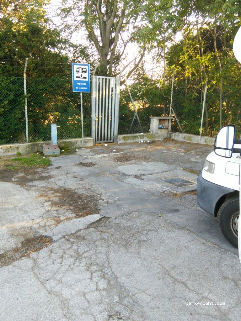 (61037) Marotta - 10 Via Cesanense — foto
