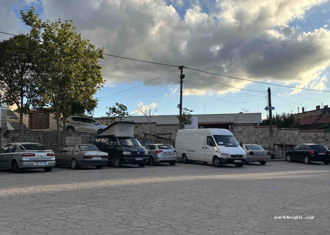 (1034) Petrelë - 3 Rruga e Hoxhallareve — foto 2