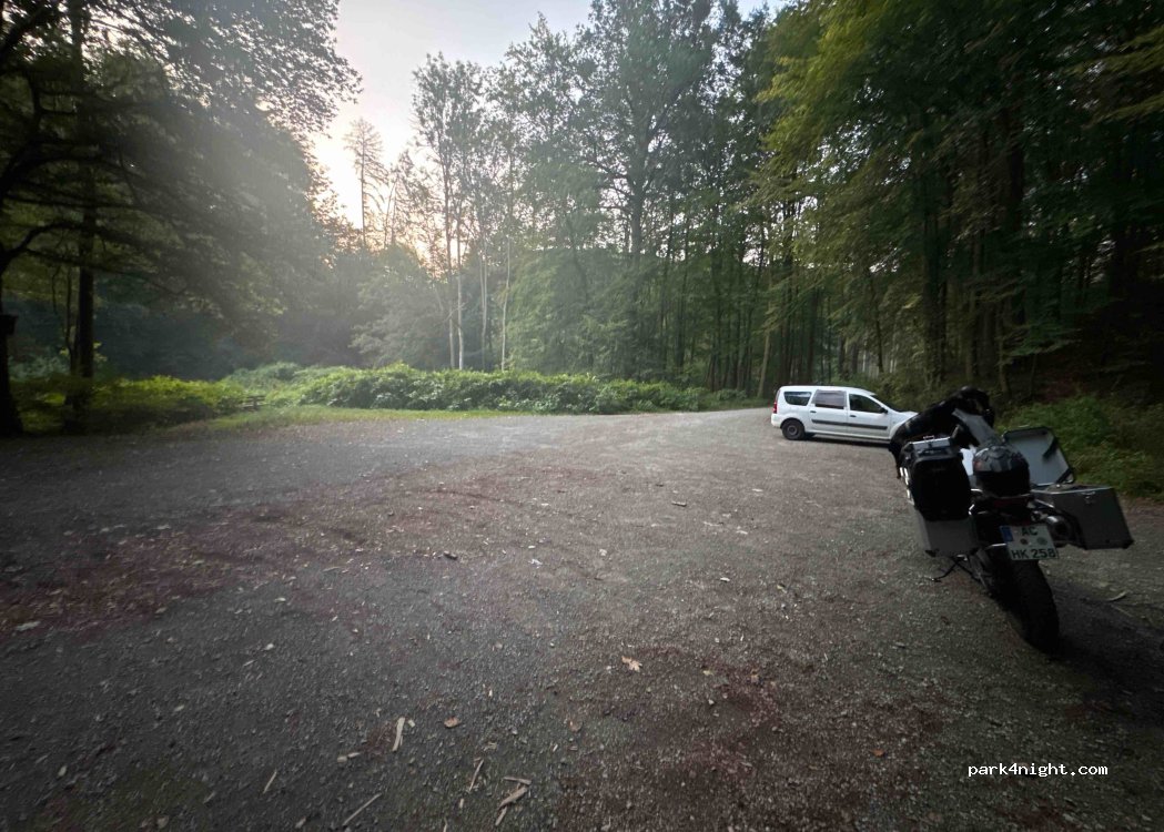 (56204) Hillscheid - Unnamed Road — foto 3