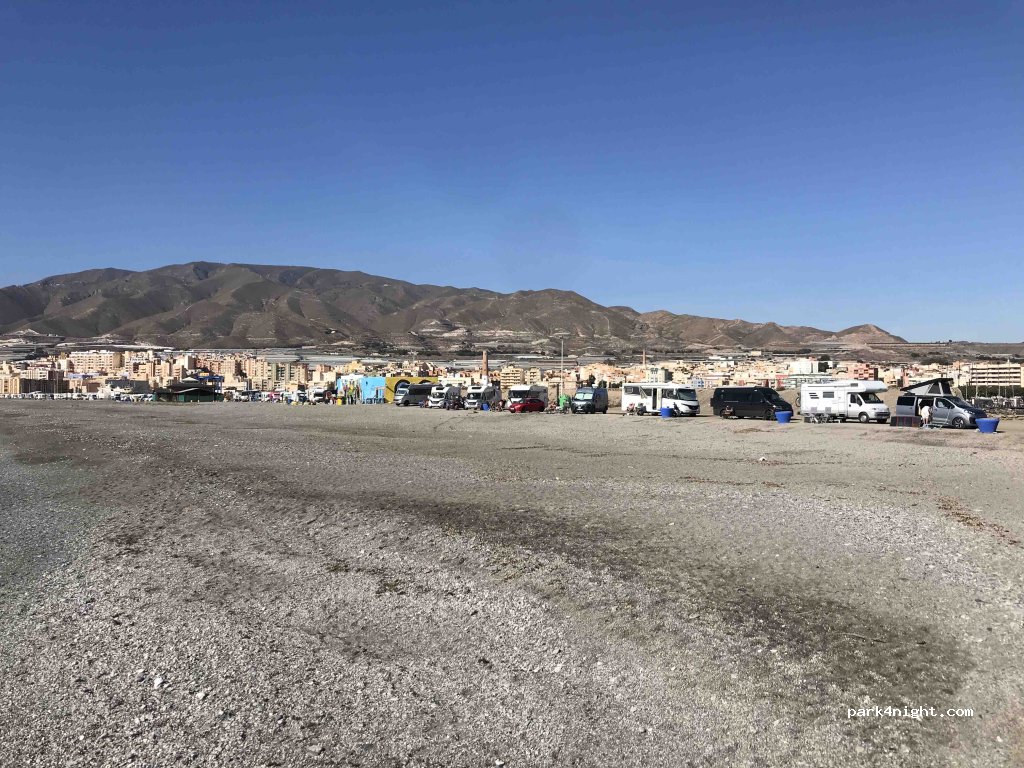 (04770) Adra - 89 Calle Puerto — foto 4