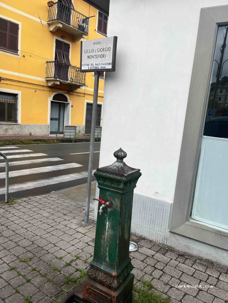 (19020) Piano di Valeriano-bottagna - 21 Via Provinciale Spezia — foto