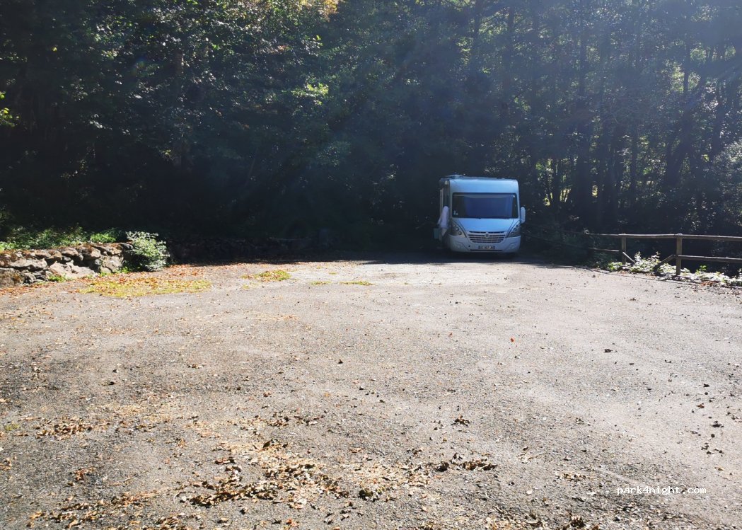 (25548) Cassinhau - Unnamed Road — foto