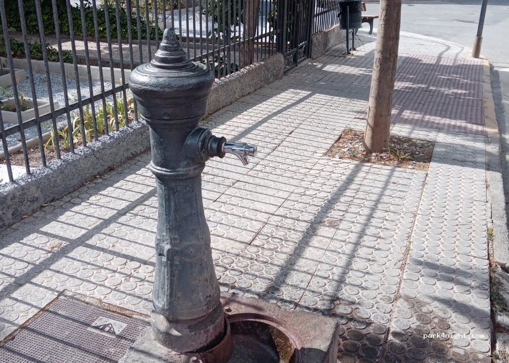 (18811) Zújar - 20 Avenida de los Bańos — foto