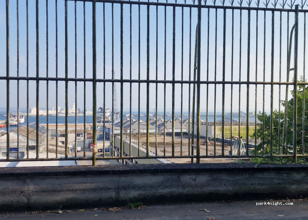 (29200) Brest - 143 Route de la Corniche — foto