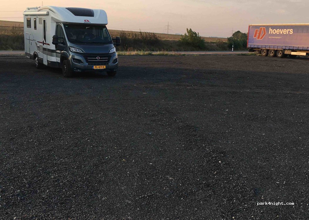 (04720) Zschaitz-Ottewig - 2 Am Wolfsgut — foto 2