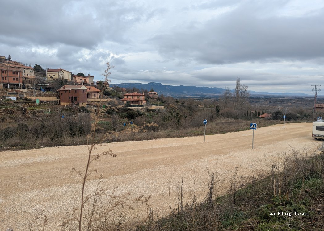 (09246) Poza de la Sal - 1 Calle La Olmeda — foto 2