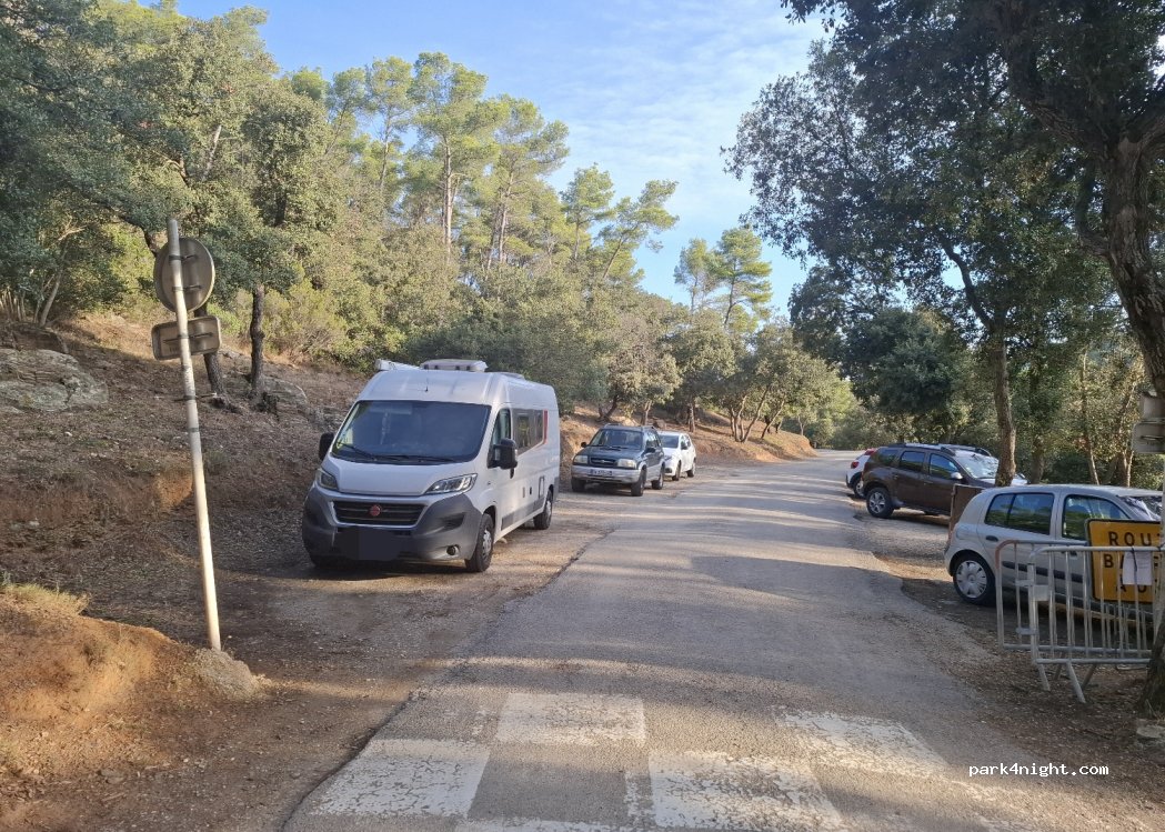 (83140) Six-Fours-les-Plages - Route Forestière Corniche Varoise — foto 2