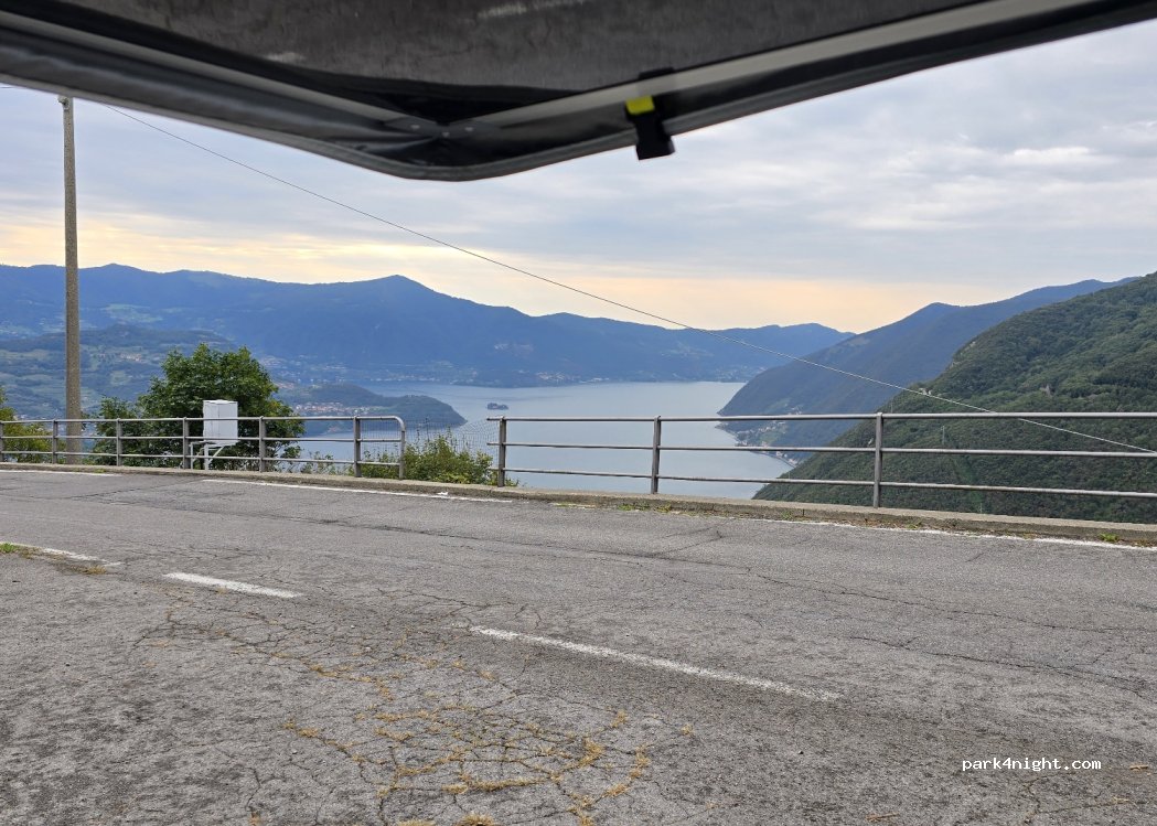 (24060) Parzanica - 11 Località Belvedere — foto