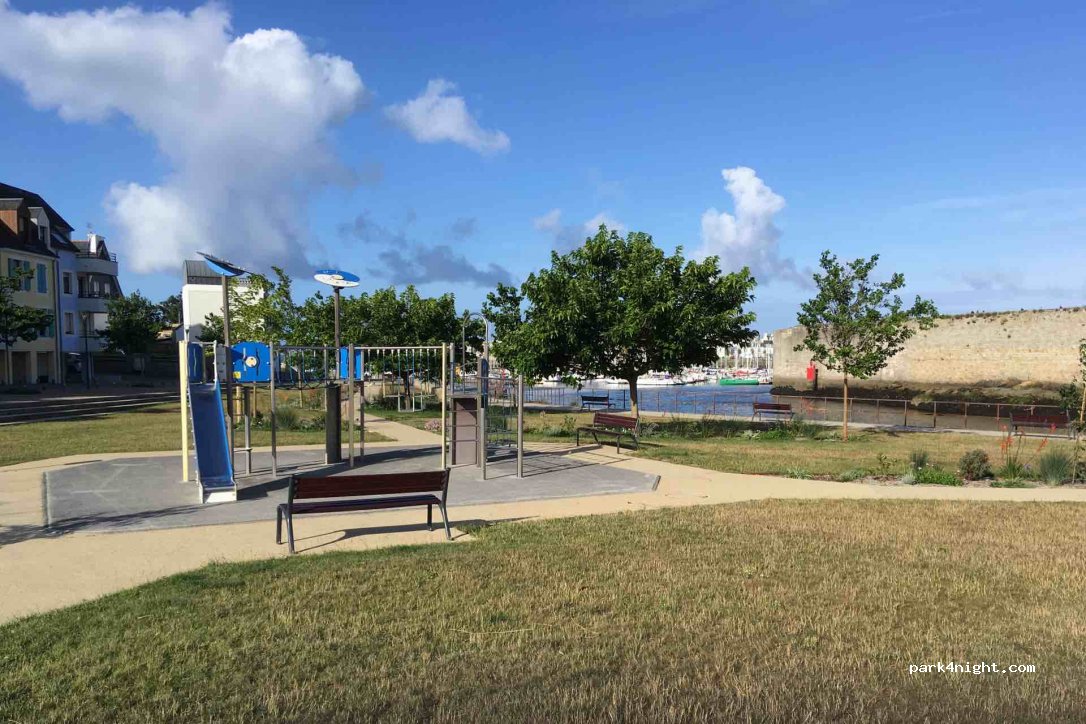 (29900) Concarneau - 7 Rue Mauduit Duplessis — foto 2