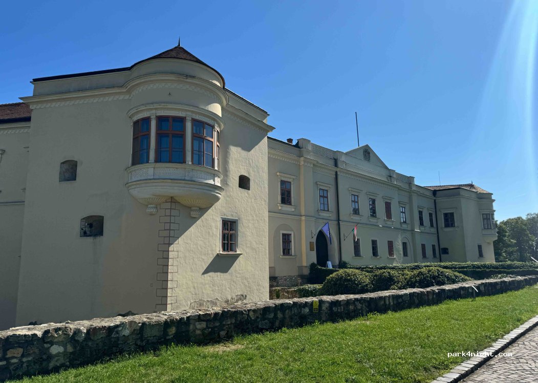 (3950) Sárospatak - 38 Kossuth Lajos út — foto