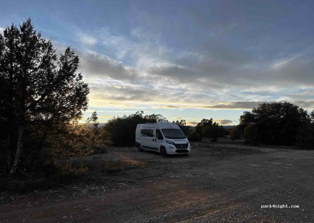 (44121) El Campillo - — foto