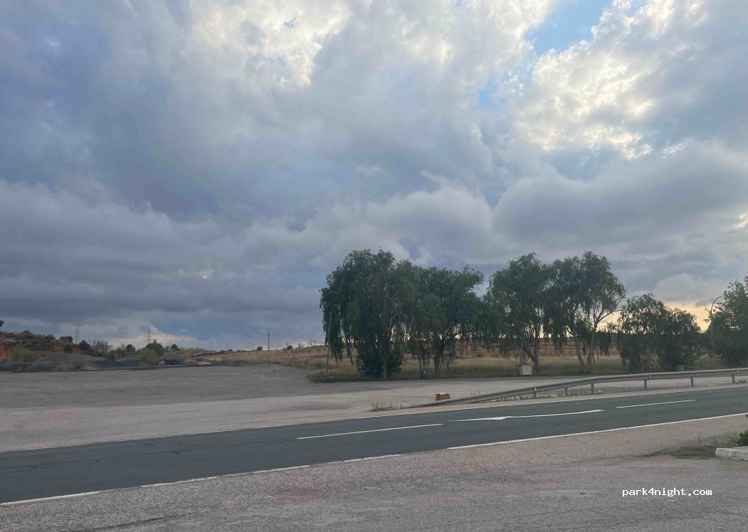 (16260) Minglanilla - 228 N-III — foto