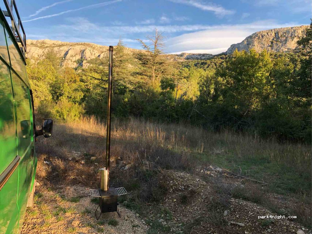 (83640) Plan-d'Aups-Sainte-Baume - D80 — foto 2