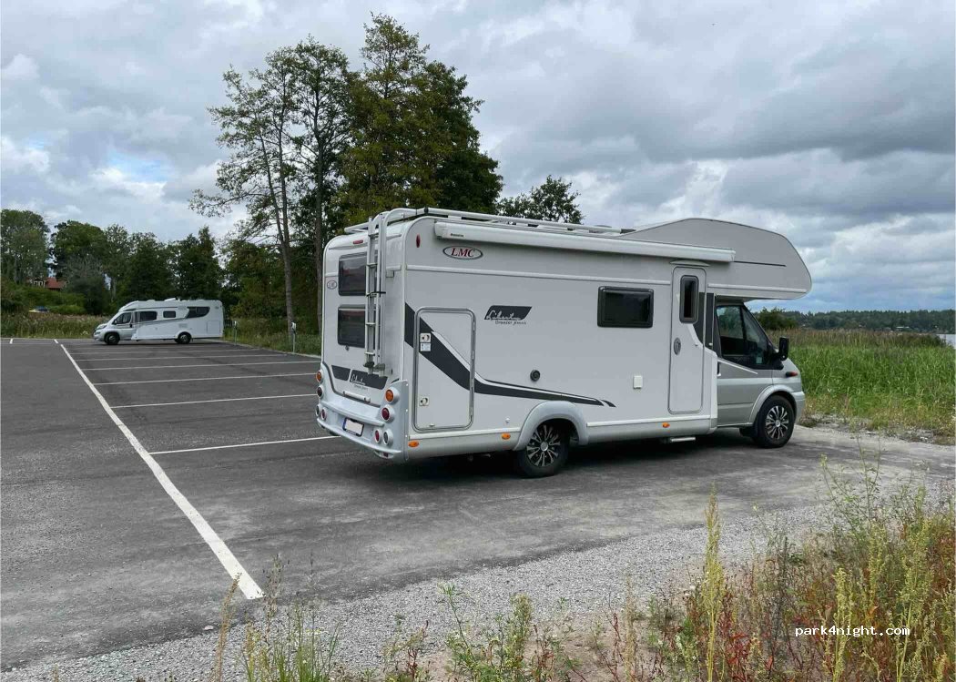 (746 96)  - 96 Skoklostervägen — foto 4