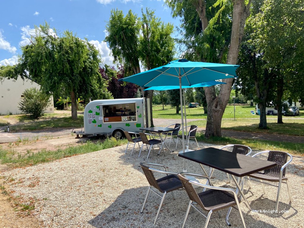 Camping Onlycamp - Les Bords de Vienne — foto 2