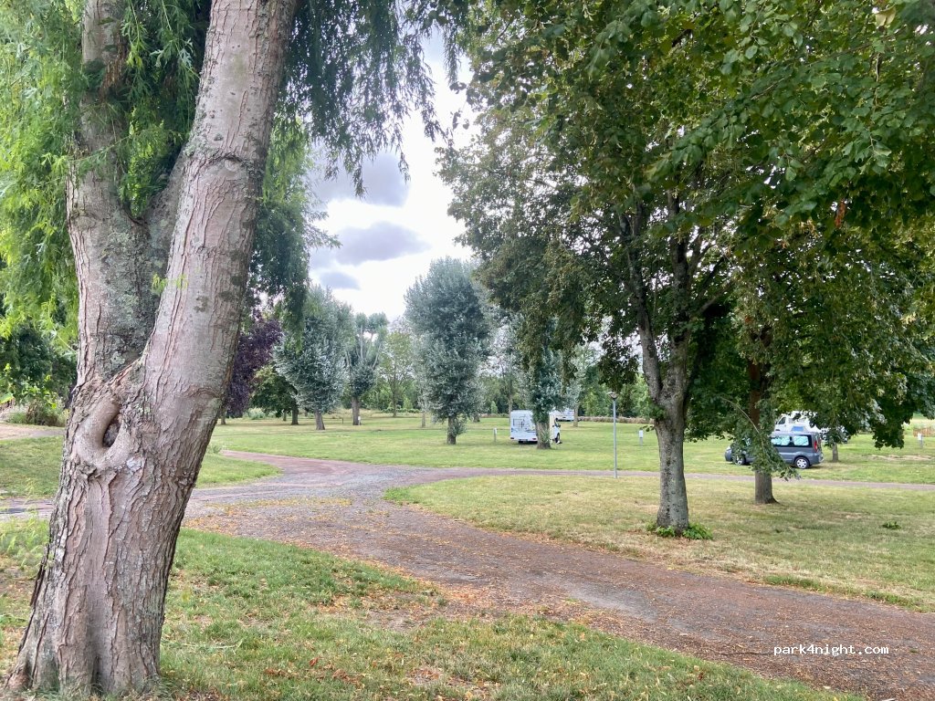 Camping Onlycamp - Les Bords de Vienne — foto 3