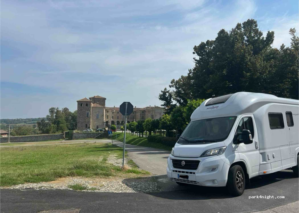 (29010) Agazzano - 1 Piazza Giovanni XXIII — foto
