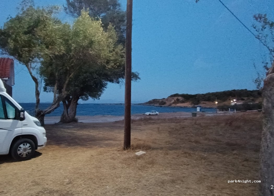 (811 00) Lesvos - Epar.Od. Thermis-Mithimnas — foto 2