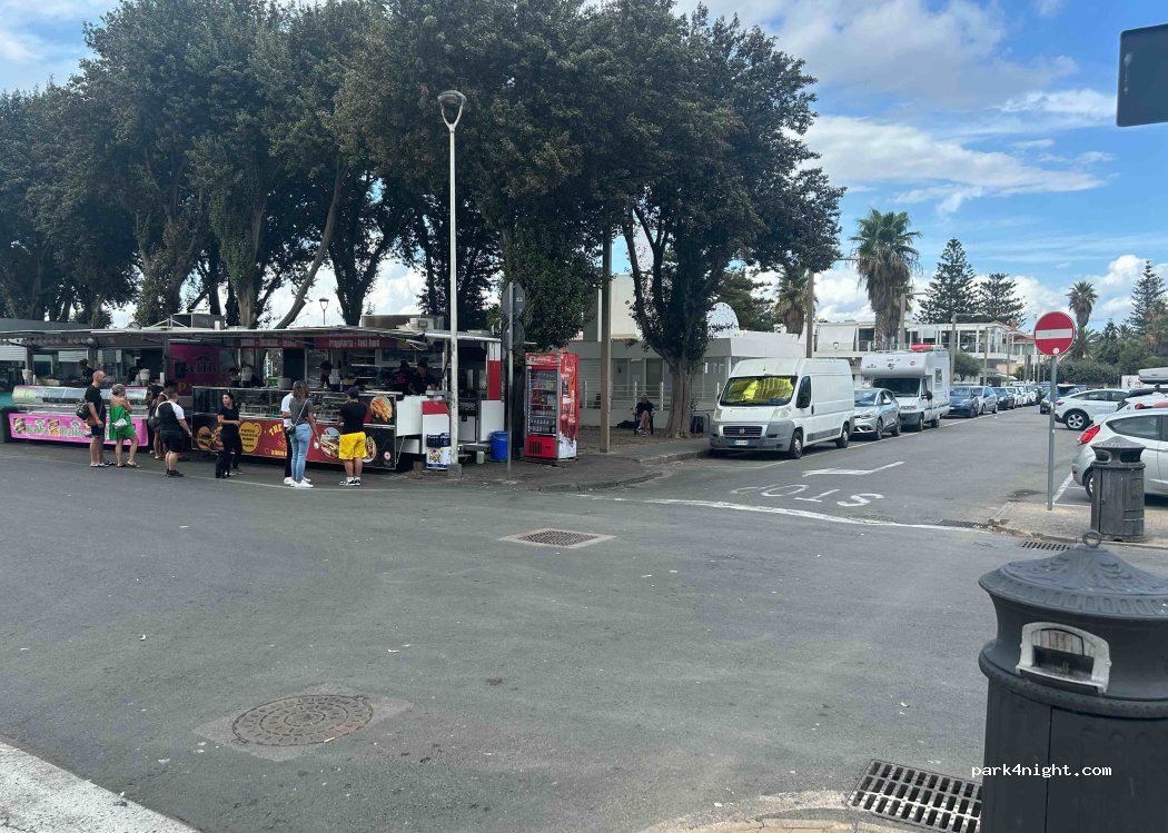 (09126) Cagliari - 236 Viale Lungo Mare Poetto — foto