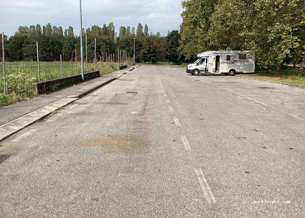(24040) Stezzano - 2 Viale Europa — foto 2