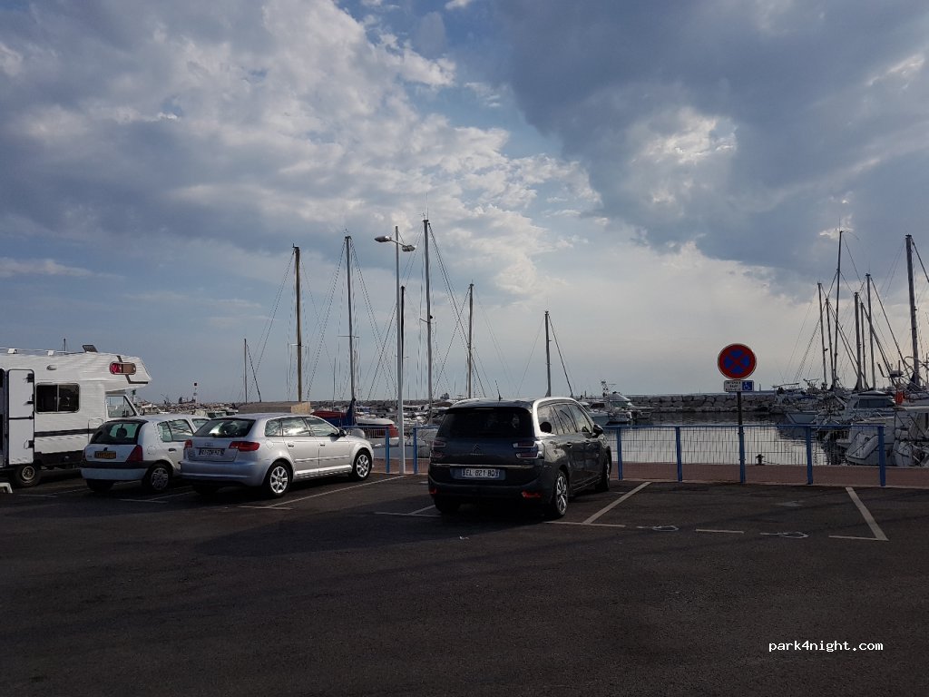 (13270) Fos-sur-Mer - 193 Chemin du Douanier — foto