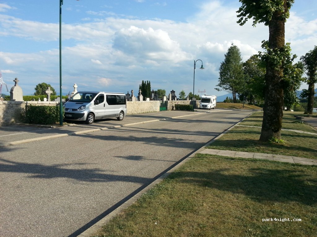 (01200) Châtillon-en-Michaille - 256 Rue de l'Église — foto