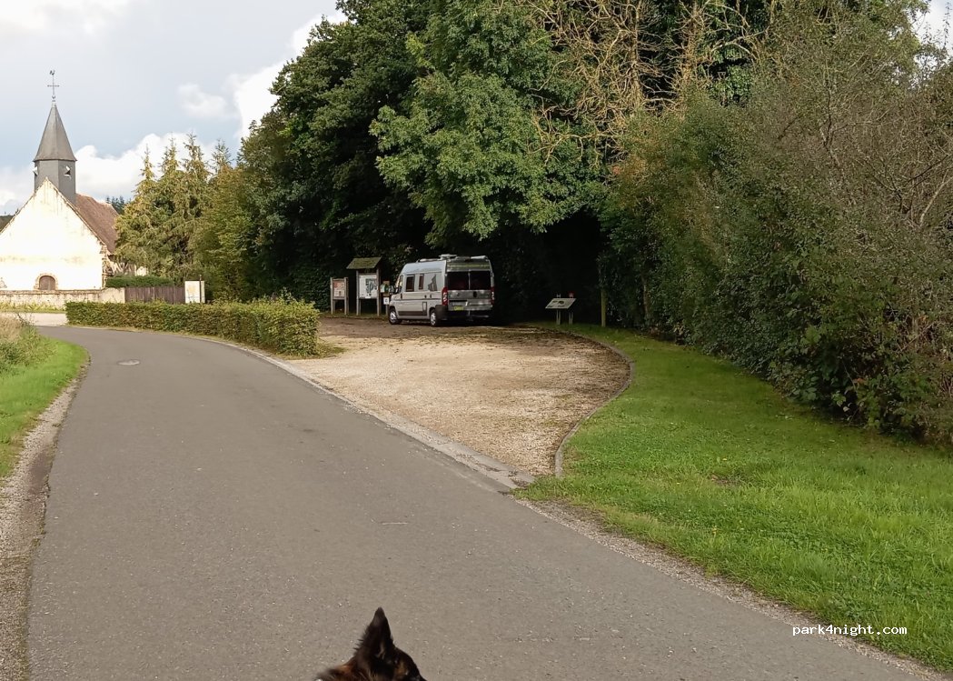 (61190) Tourouvre au Perche - 15 Le Bourg — foto