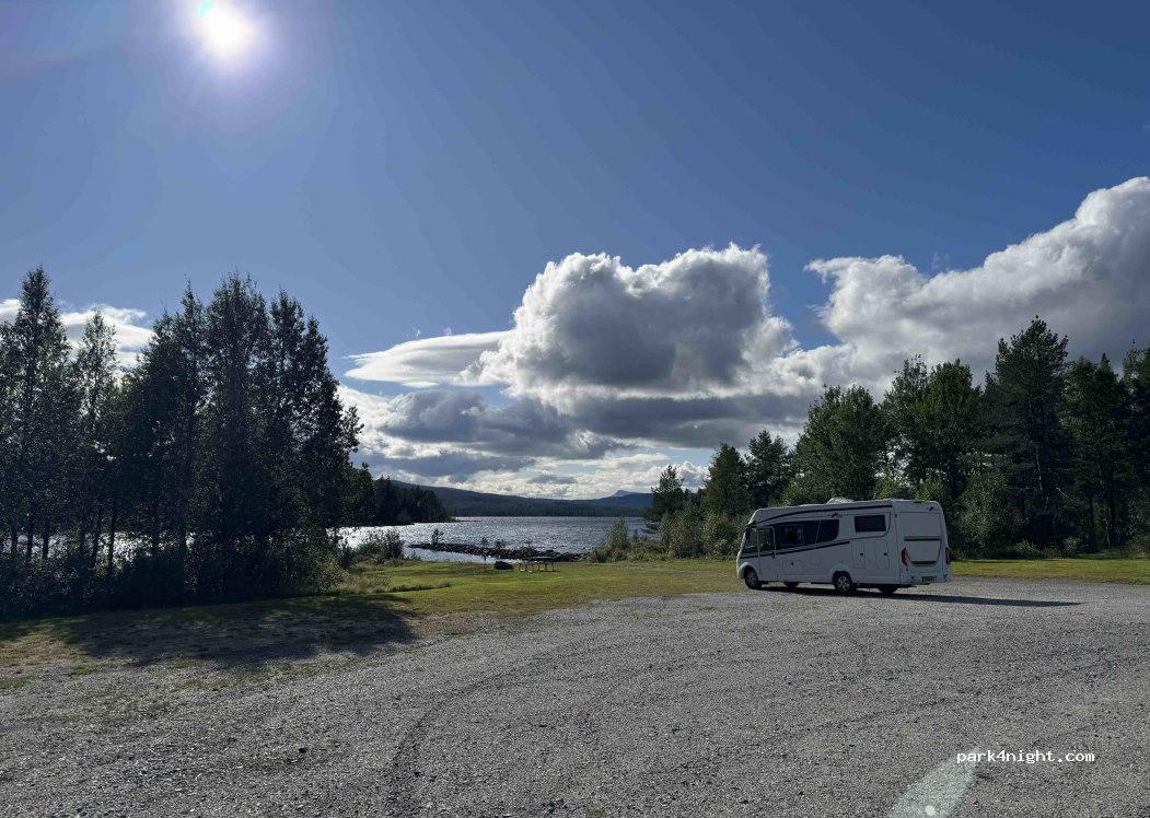 (917 03)  - 1 Arksjövägen — foto 5