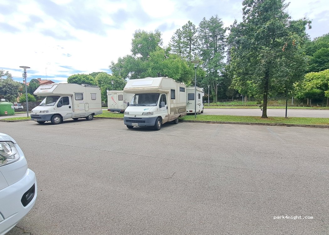 (34170) Gorizia - 20 Via Pompeo Giustiniani — foto 4