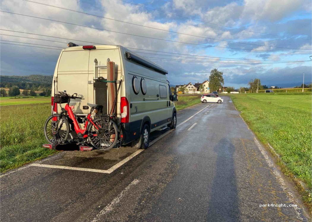 (8153) Rümlang - Köschenrütistrasse — foto 2