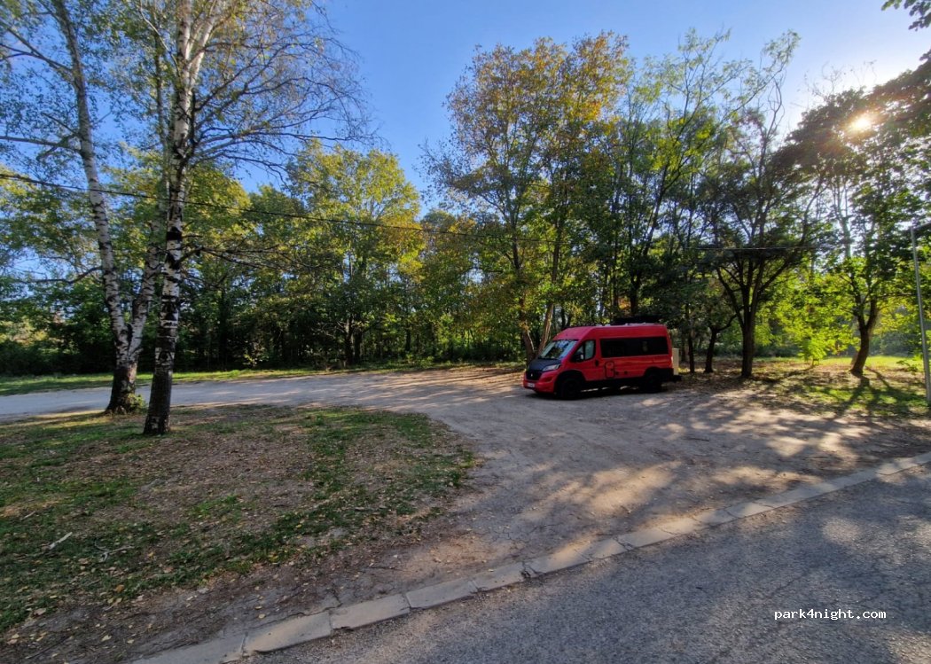 (7200) Razgrad - Unnamed Road — foto 2