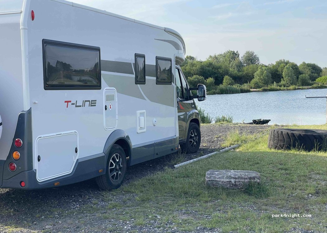 Mal Leisure at Seighford Lakes — foto 3
