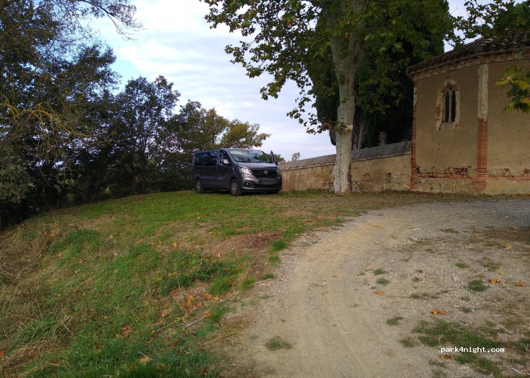(32600) Endoufielle - 4 Clos de l'Aounou — foto