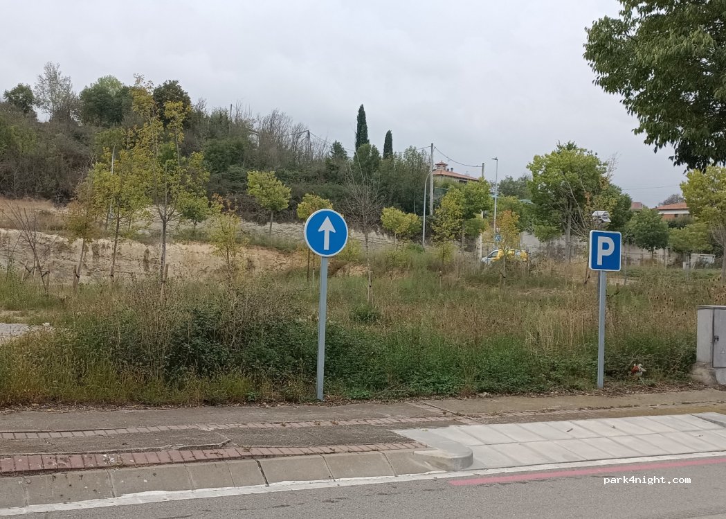 (08500) Vic - 13 Carrer de Francesc Santcliment — foto